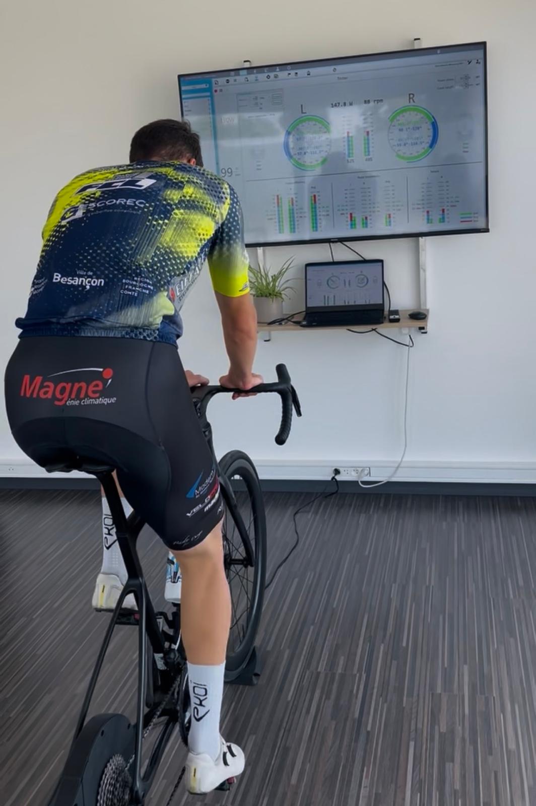 Analyse biomécanique du pédalage cycliste avec Mooky Fitting